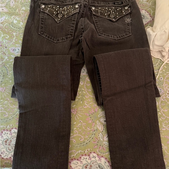 Miss Me Grey Skinny Jeans with Embellished Back - Picture 9 of 15